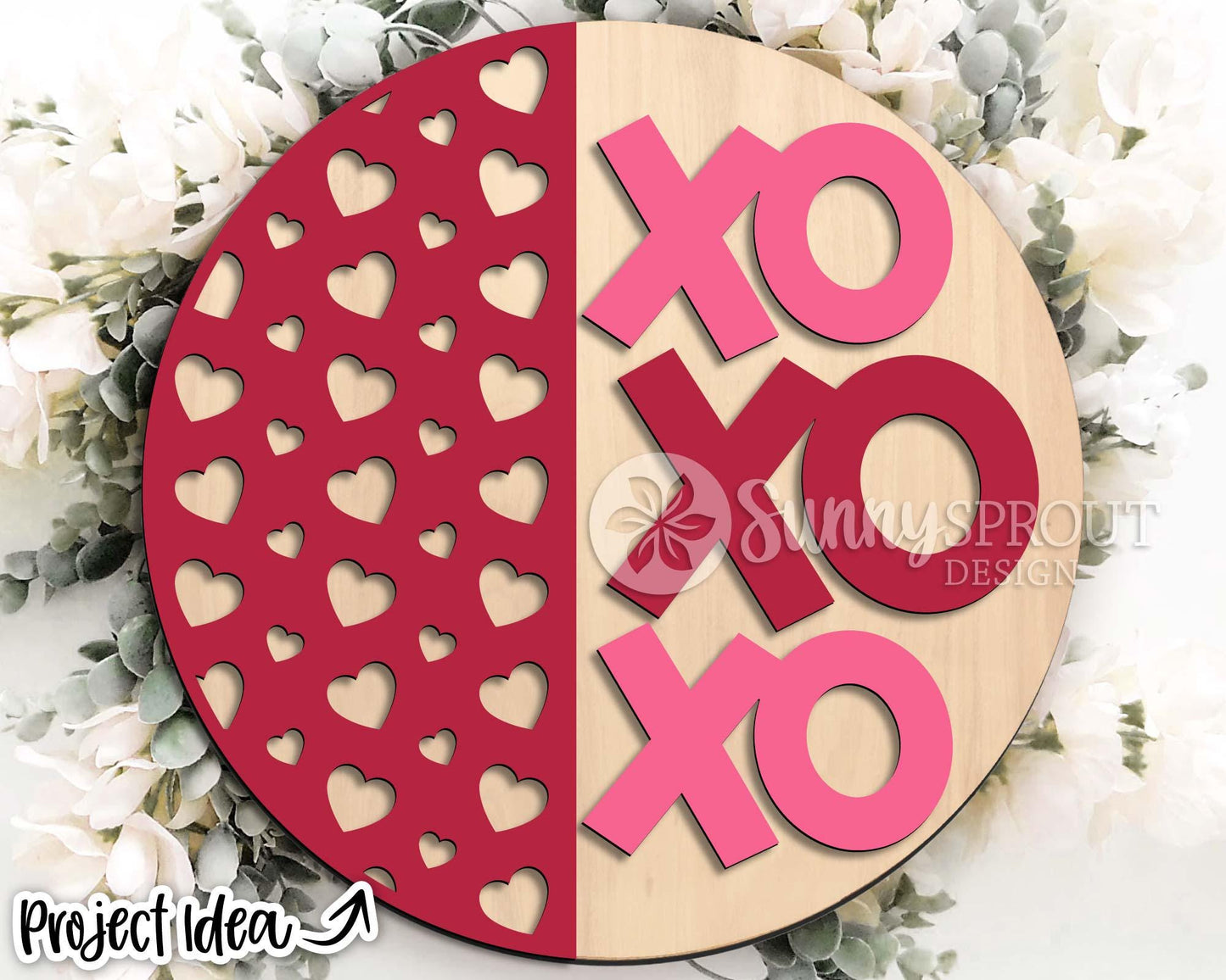XOXO Vertical Heart Pattern Sign, Digital Download, SVG Laser Cut File, Cricut, Round Door Hanger Wall Art Design, Valentine's Day Decor