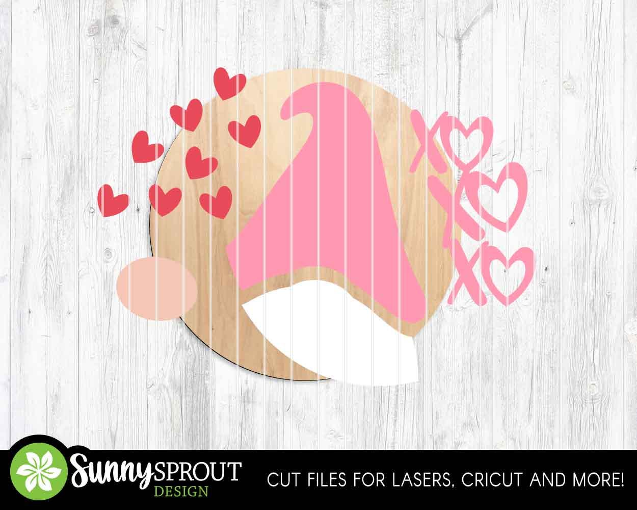 Heart Gnome XOXO Sign, Digital Download, SVG Laser Cut File, Cricut, Round Door Hanger Wall Art Design, Valentine's Day Decor