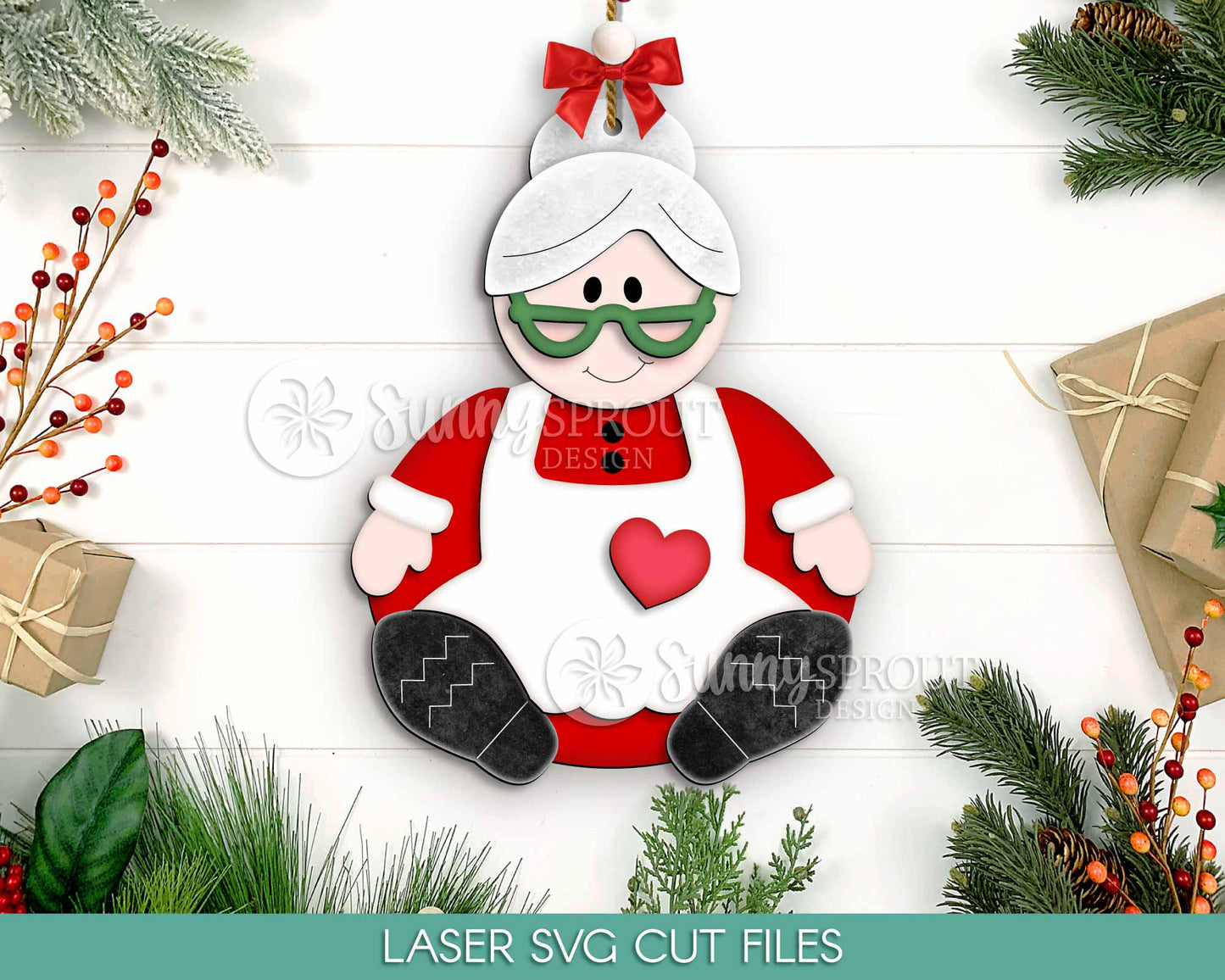Sitting Mrs Claus Christmas Ornament, Digital download, SVG laser cut file, Cricut, Christmas design